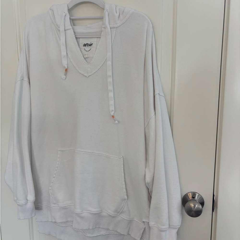 Aerie White V-Neck Hoodie Sweatshirt - Picture 2 of 7